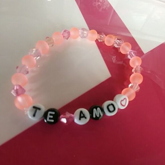 Random beading His and her bracelets - Picture 4 of 4